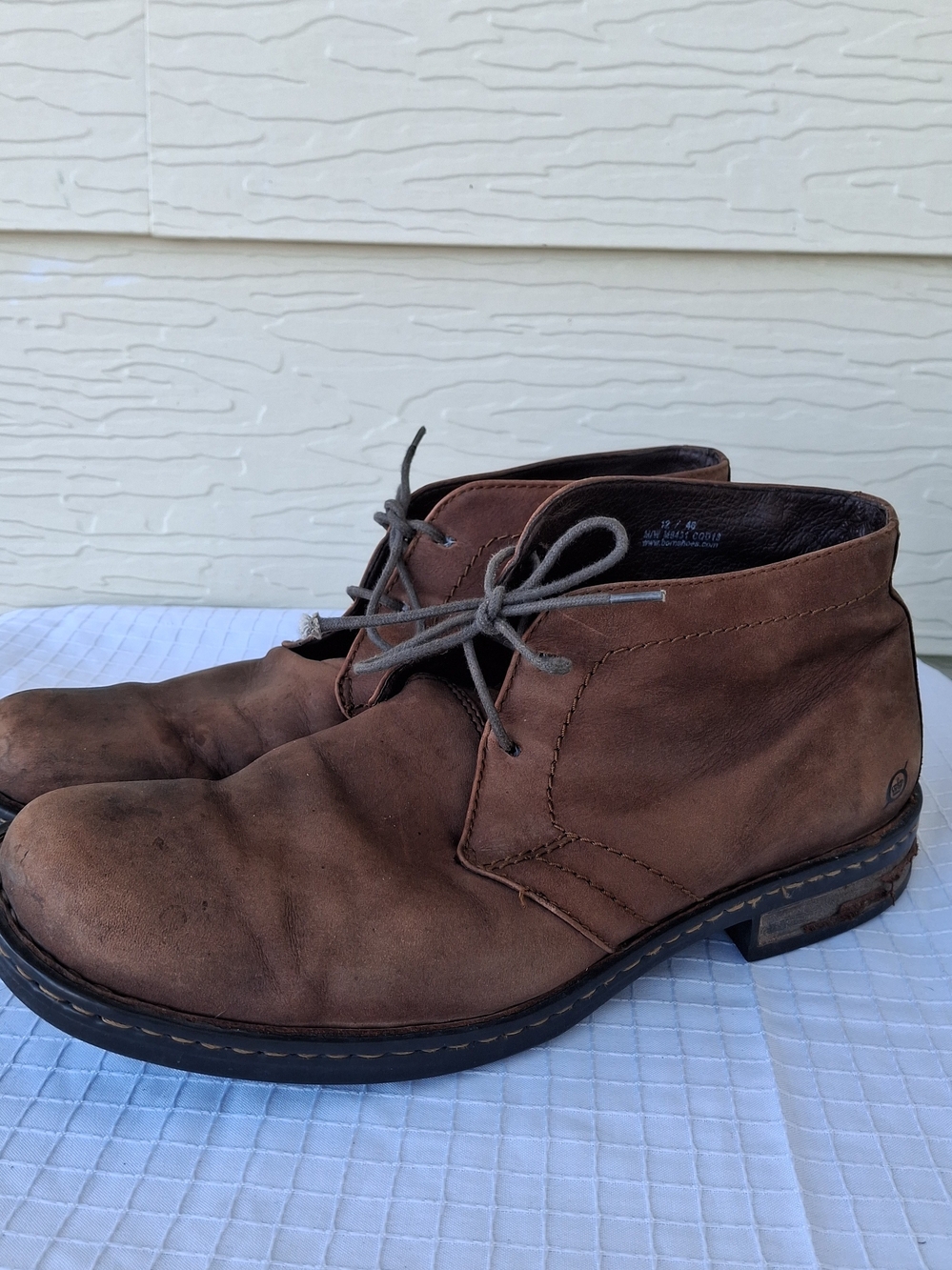 Born Men's Brown Leather Chukka Boots - Casual Lace-Up Size 12